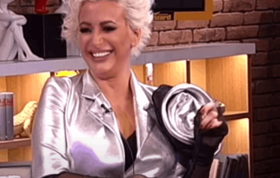 DUŠICA JAKOVLJEVIĆ DALA OTKAZ NA PINKU : Voditeljka napušta televiziju nakon decenije rada!